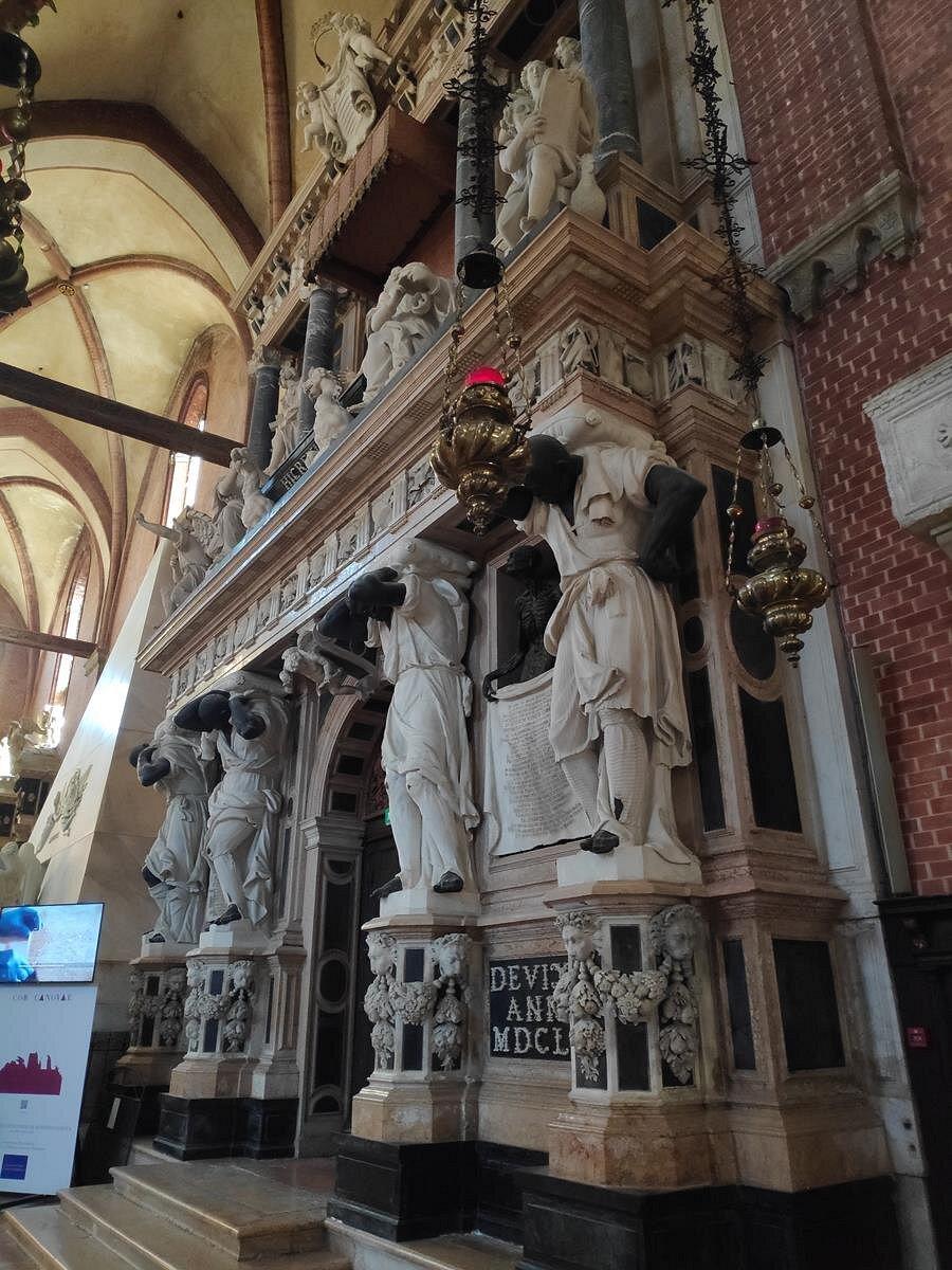 https://travelwithme.b-cdn.net/images/place/2793bbec-0c77-4f67-a28f-81f59749b0c8.jpg