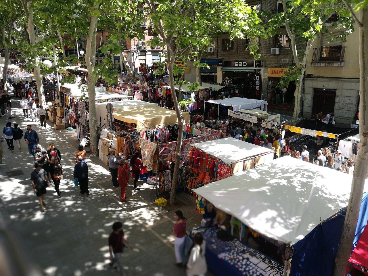 El Rastro Sunday Market